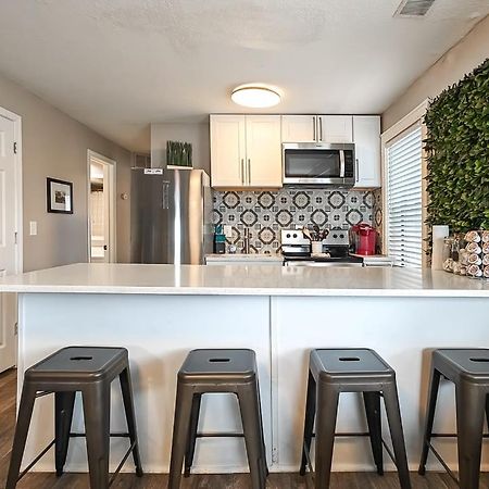 Vila Heart Of Westport 1Br Kansas City Exteriér fotografie